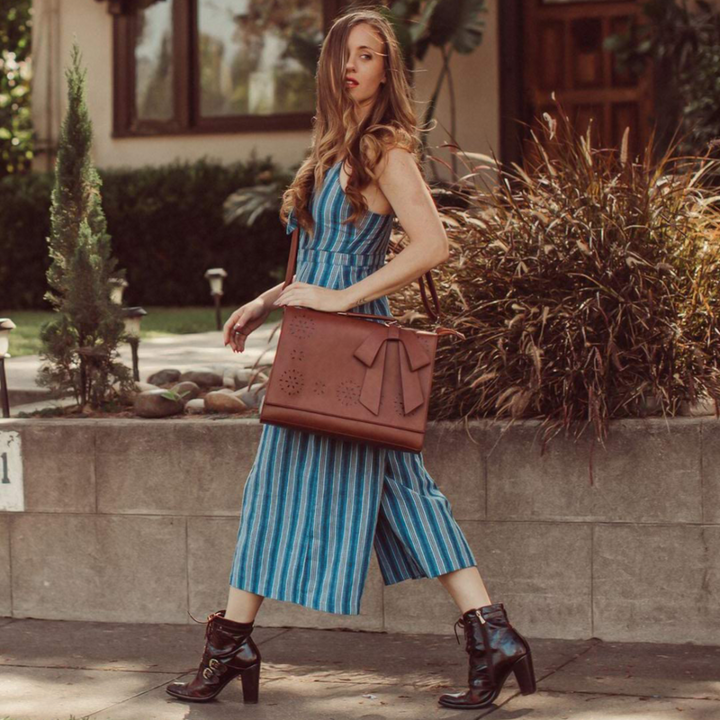 Bernadette | Bolsa Artesanal com Laço